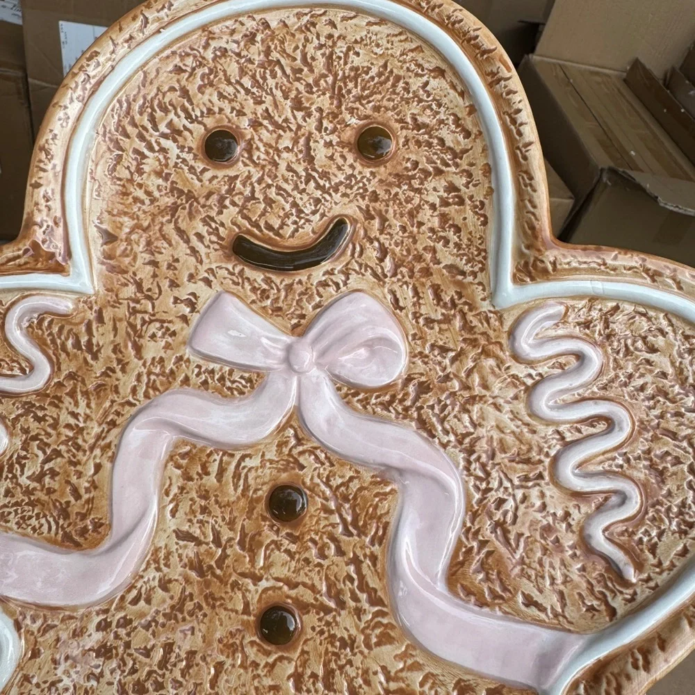 Festive Gingerbread Man Plate - Brown and White